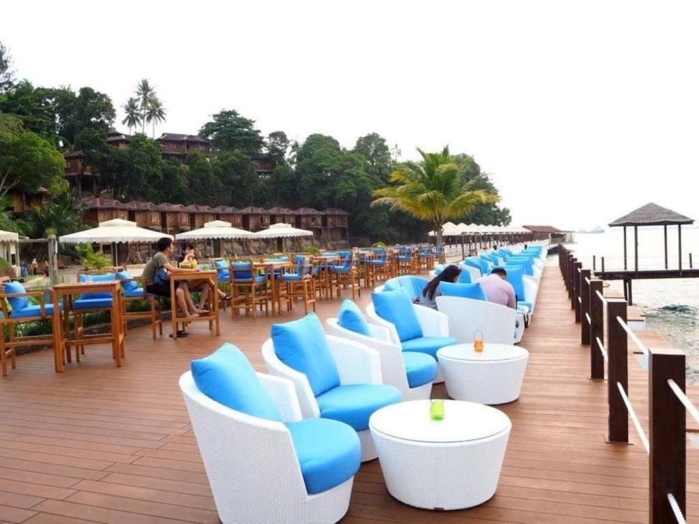 Ktm Resort Batam Sekupang Exterior foto