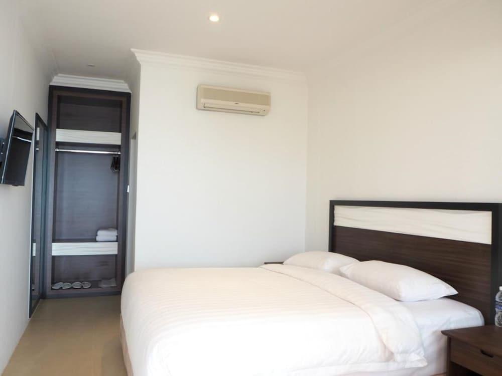 Ktm Resort Batam Sekupang Exterior foto